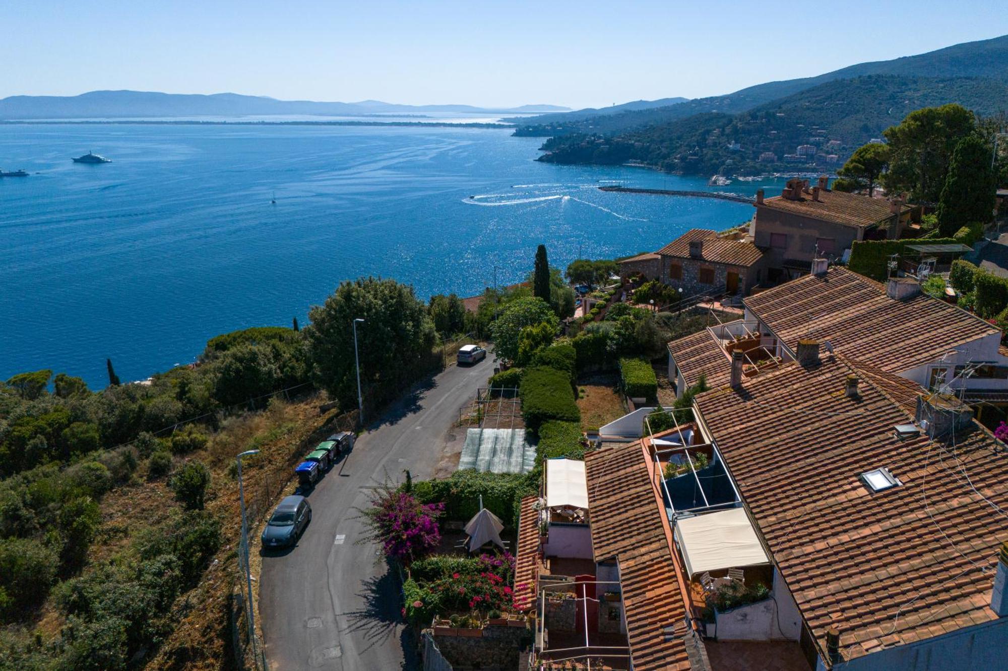 Porto Santo Stefano - Unique Maison Exteriör bild